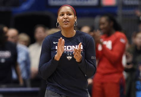 myra moore|The Magic of Maya Moore: The Career of a True Champion .